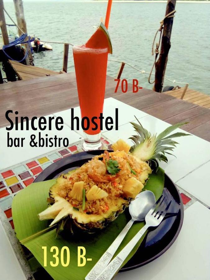 Sincere Hostel Bar And Bistro Koh Lanta Bagian luar foto